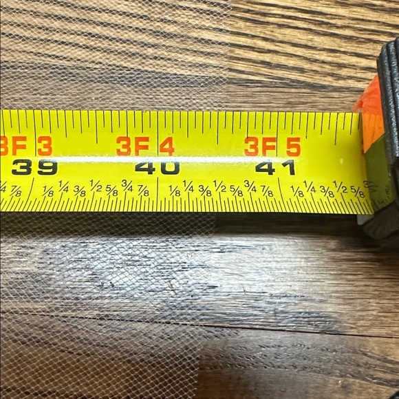 Vintage ivory Beaded tiara/veil - Picture 7 of 10